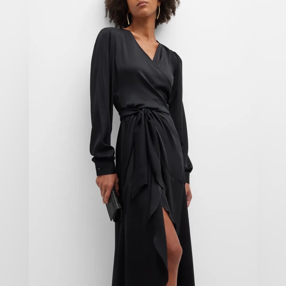 NOUVELLE SILK95FIVE
Ananda Silk High-Low Wrap Dress
BLACK size M